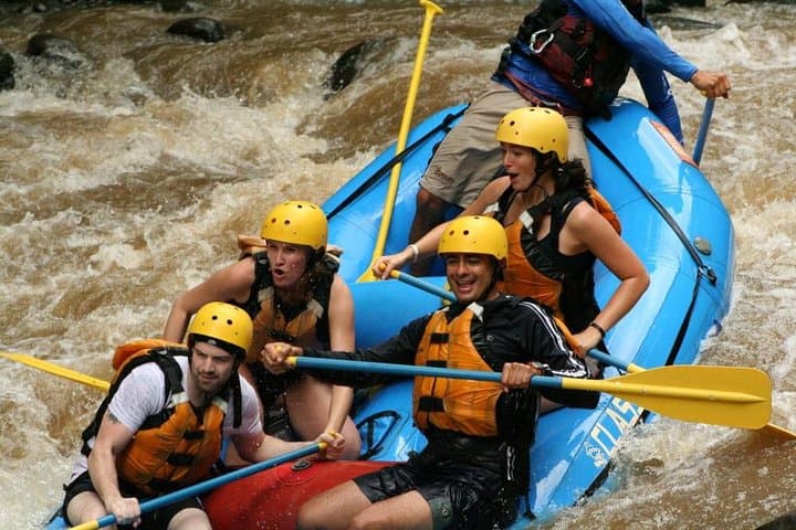 La Fortuna White-Water Rafting, Canyoning