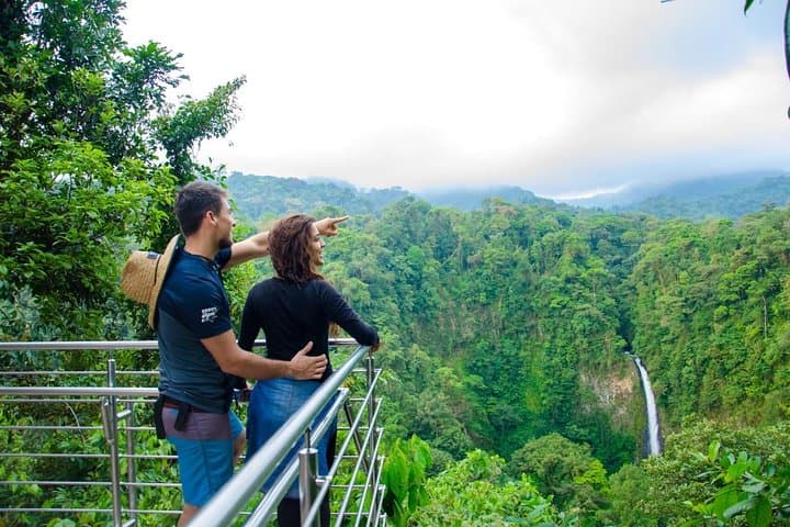 La Fortuna Waterfall, Hanging Bridges, Arenal Volcano Combo Tour