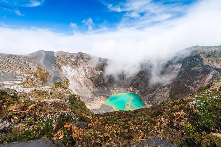 Irazu Volcano and Small Towns. Private Tour