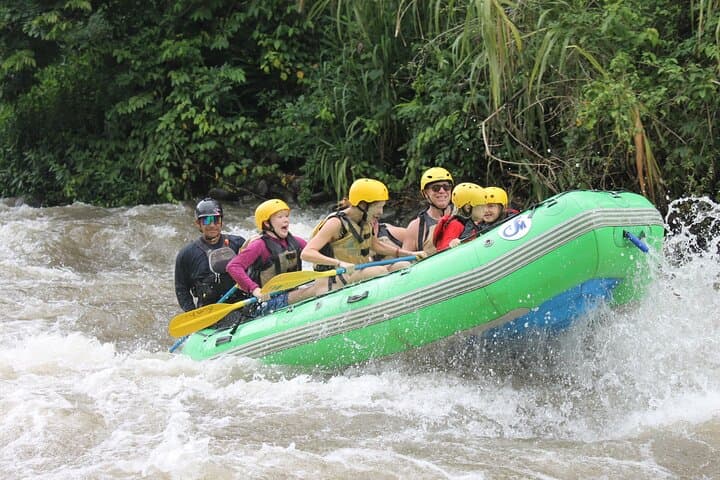 Balsa River White Water Rafting in La Fortuna & Costa Rican Lunch