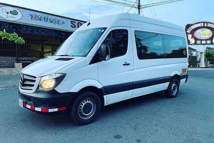 Private Shuttle from Manuel Antonio to Monteverde