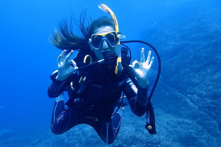 SSI Open Water Diver Course — book in Costa Rica