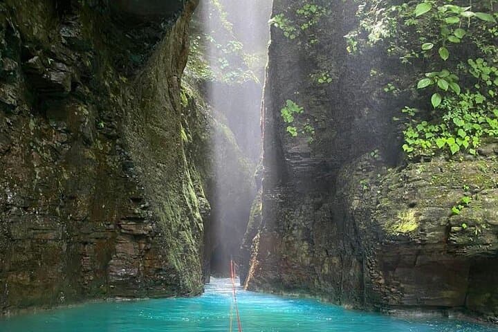 Private Tour Waterfalls and Volcanic Hot Springs with Pick Up