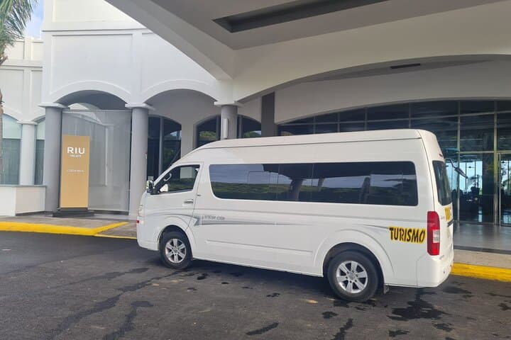 Transfer From Liberia Airport To Arenal La Fortuna San Carlos