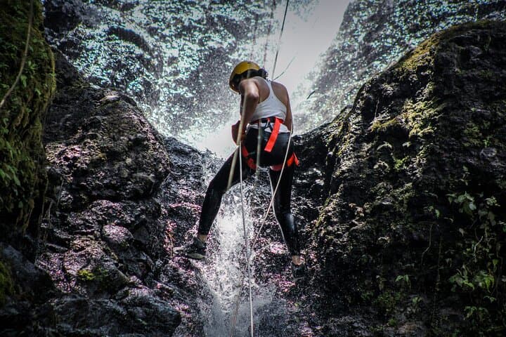 Combo Arenal Rafting and Canyoning Adventure