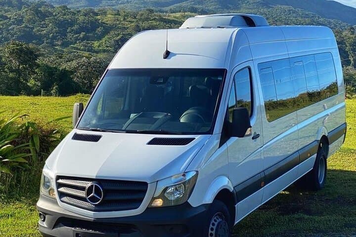 Private Transfer from Liberia Airport to Tamarindo