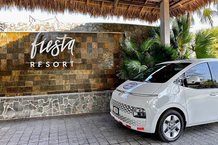SJO Airport to Fiesta Resort Transportation