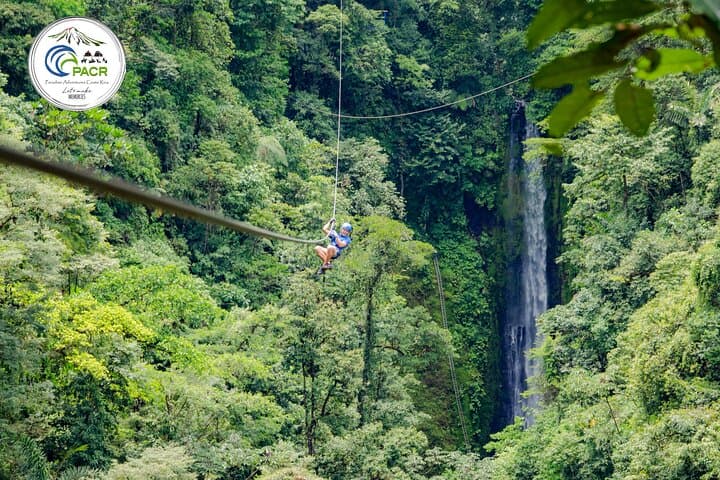 7-Cable Zipline Canopy Tour Over La Fortuna Waterfall