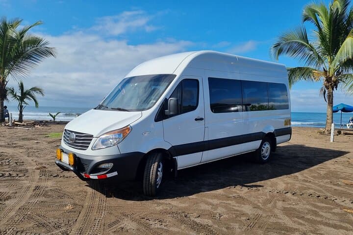Private Direct: SJO Airport to/from Manuel Antonio Quepos (1 Way)