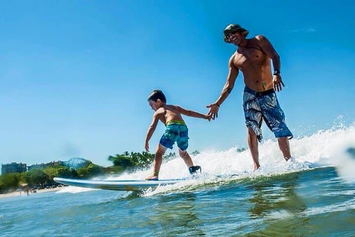 Best Surf Lessons in Tamarindo – MouseHead Surf School with Mao — book in Costa Rica