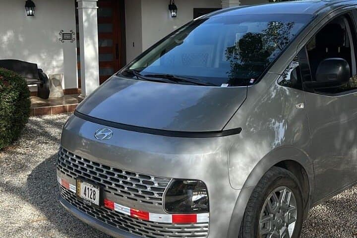 Airport to Hotel or Hotel to Airport Transfer from Liberia