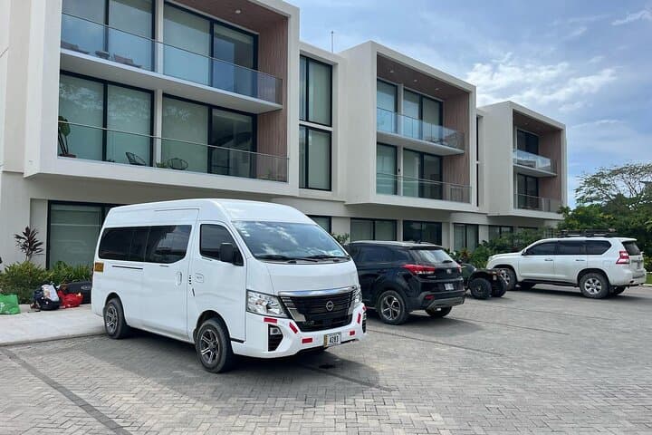 Transporte privado Guanacaste Aeropuerto (LIR)