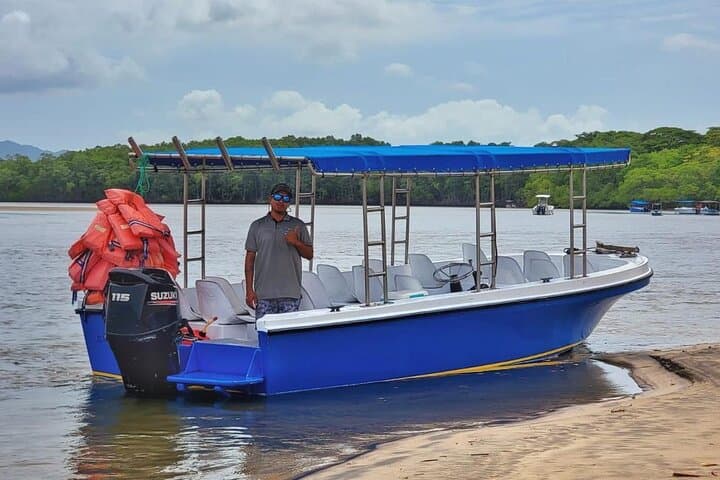 Tamarindo: Private Estuary Boat Tour