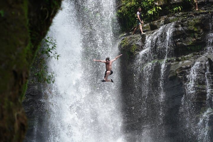 Nauyaca Waterfall Tour