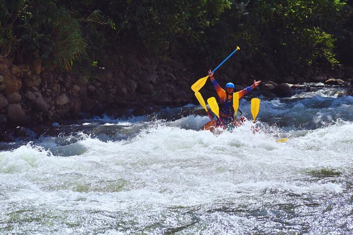 Rafting Costa Rica: Small Group Class IV white water