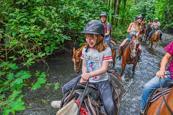Pacos Horseback Riding and Hot Springs Day Tour - Lunch Included