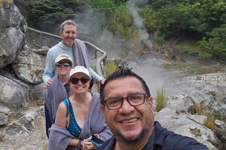 5 in 1 Nature Volcano and Flavors Tour