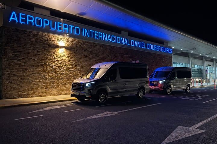 LIR Liberia Airport Shuttle to Tamarindo Hotels and Lodgings