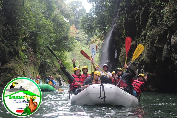 Pacuare River Rafting Class IV from Turrialba