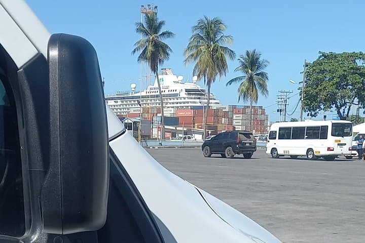 Transfer SJO Airport to Caldera Puntarenas Dock Cruises & Hotels