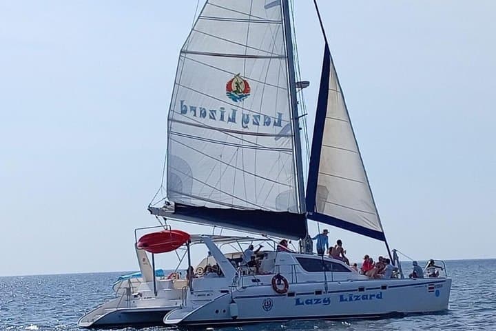 Sunset Catamaran Tour in Playa Flamingo