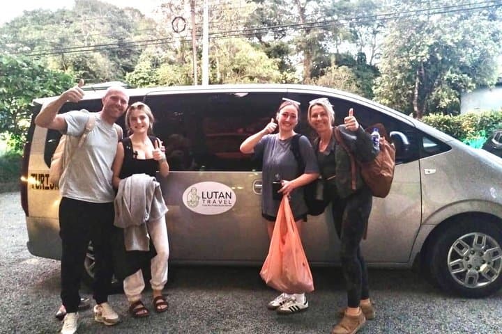 Private transportation from San José Airport to La Fortuna